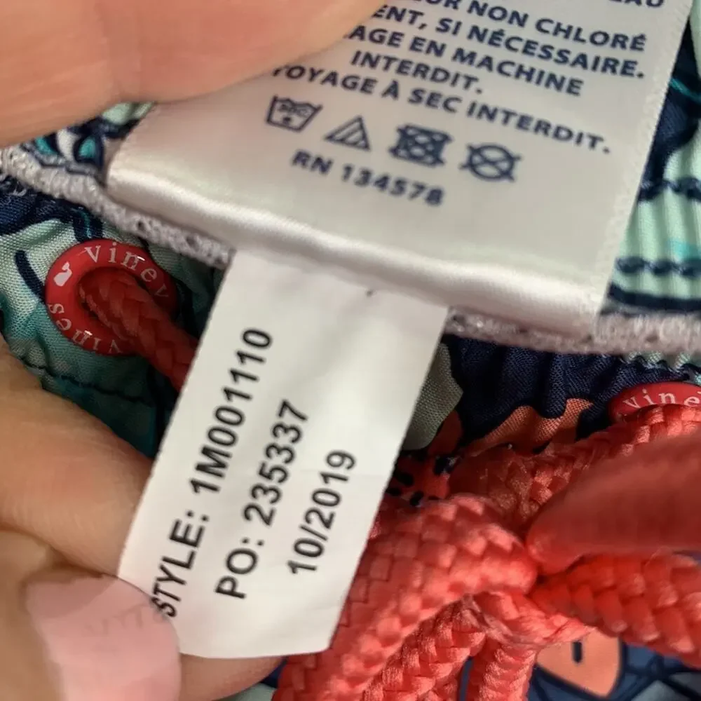Vineyard Vines Men’s Printed Preppy Boat Floral Chappy Swim Trunks M-119 Sz S